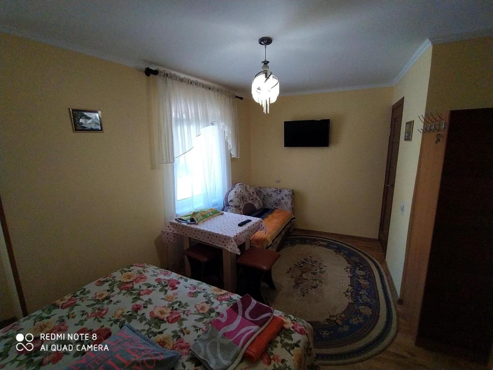 Sadyba Margaryta Truskavets Kamer foto